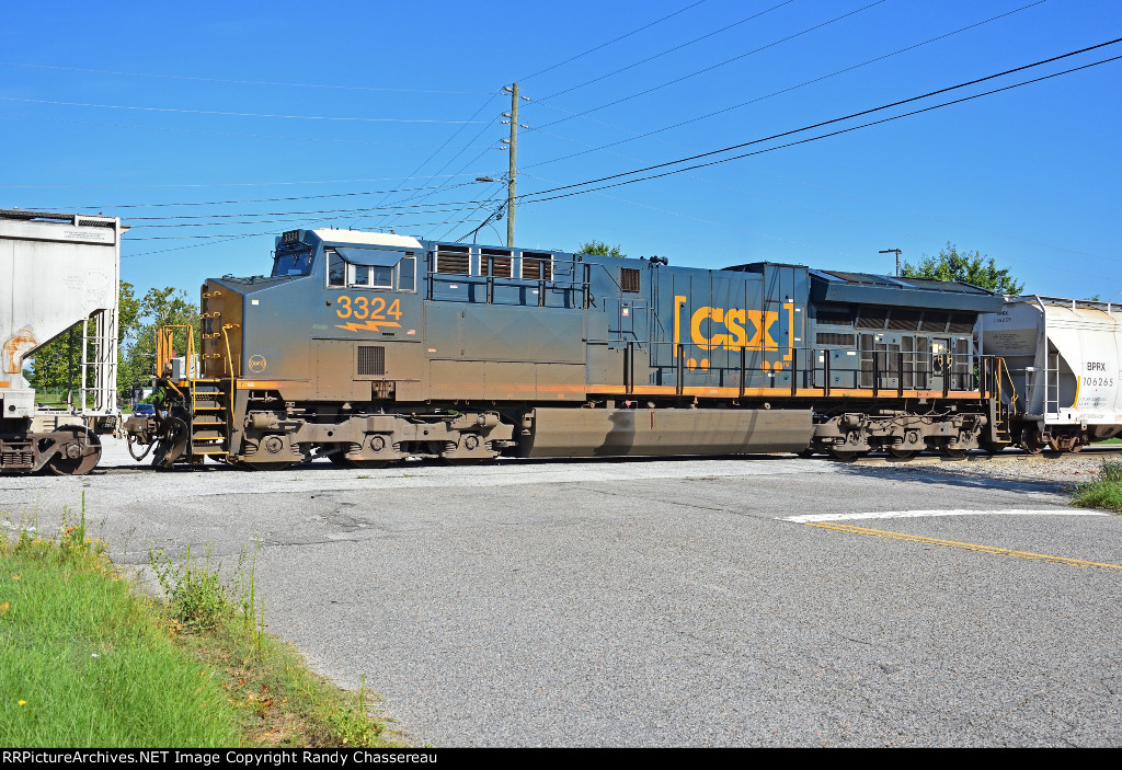 CSXT 3324 DPU M692-12